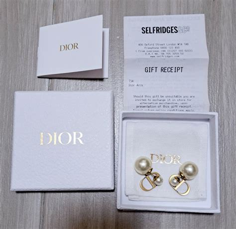 dior earrings selfridges|Dior pop up Selfridges.